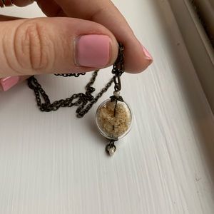 Long chain necklace with real dried flowers